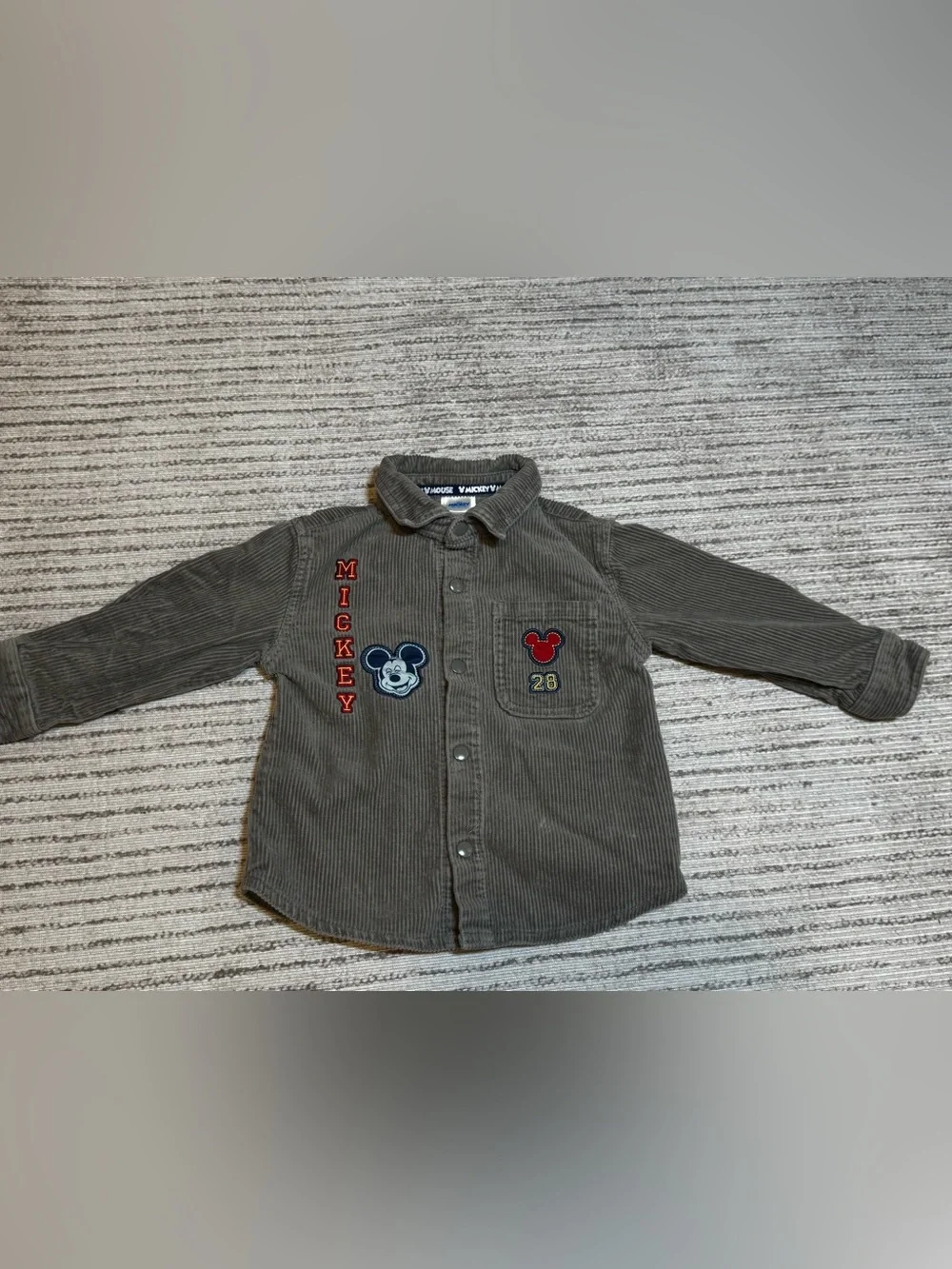 Disney Mickey & Friends‎ Corduroy Button Up Shirt Size 3T